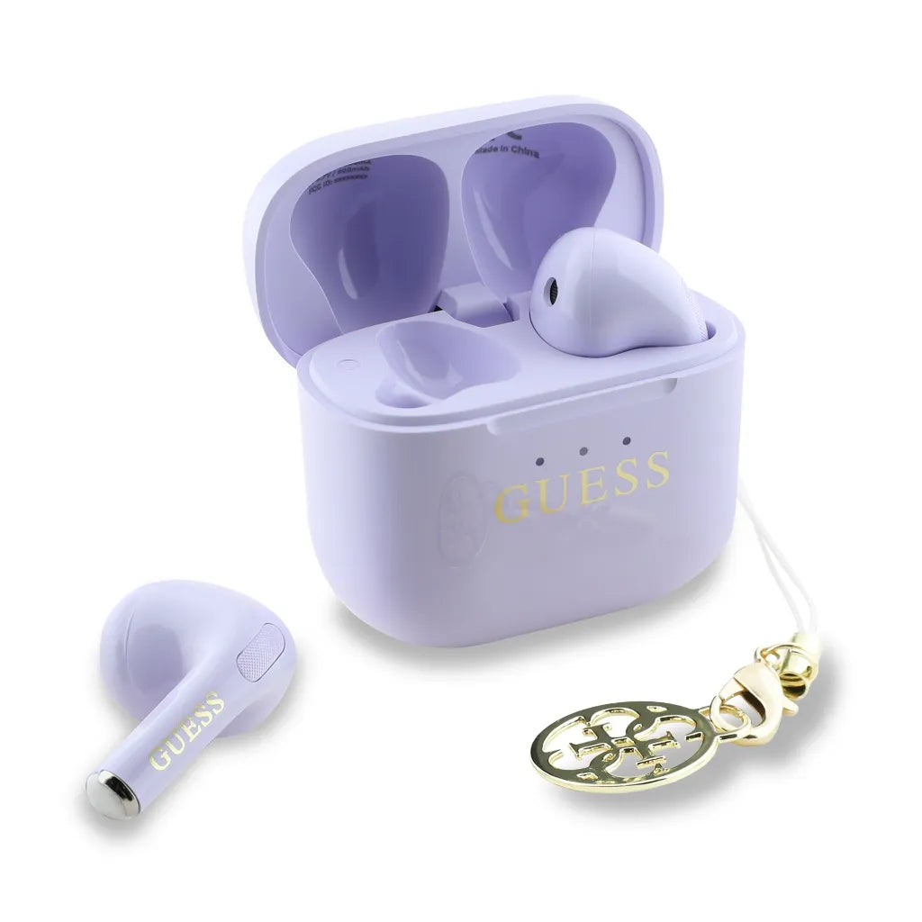 GUESS – Auriculares TWS Brillo Lila con Logo Clásico y Charm Colgante